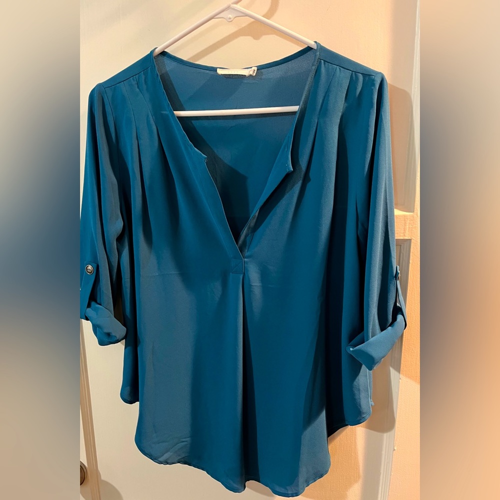 Lush green v-neck top